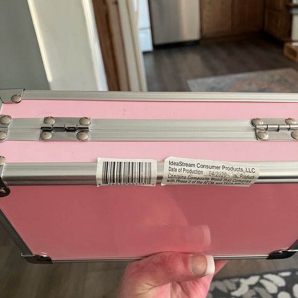 NWT Vaultz Locking Supply Box with Keys - Picture 4 of 13